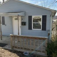 featured image of 1001 Circle Dr