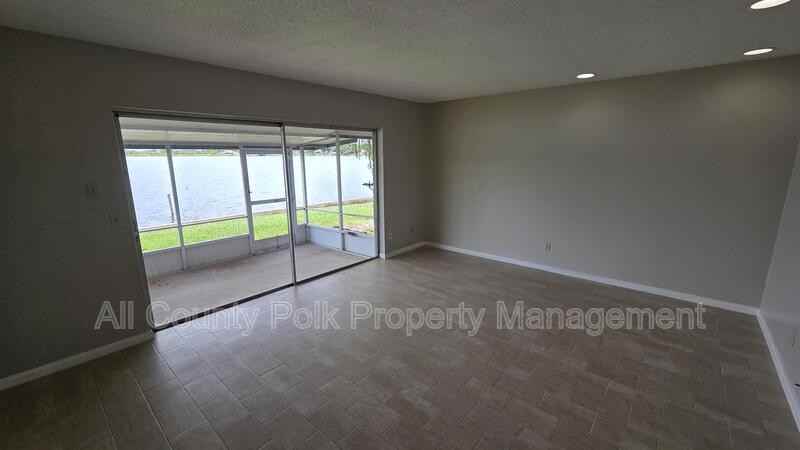 927 S Buena Vista Dr - Photo 3 of 14