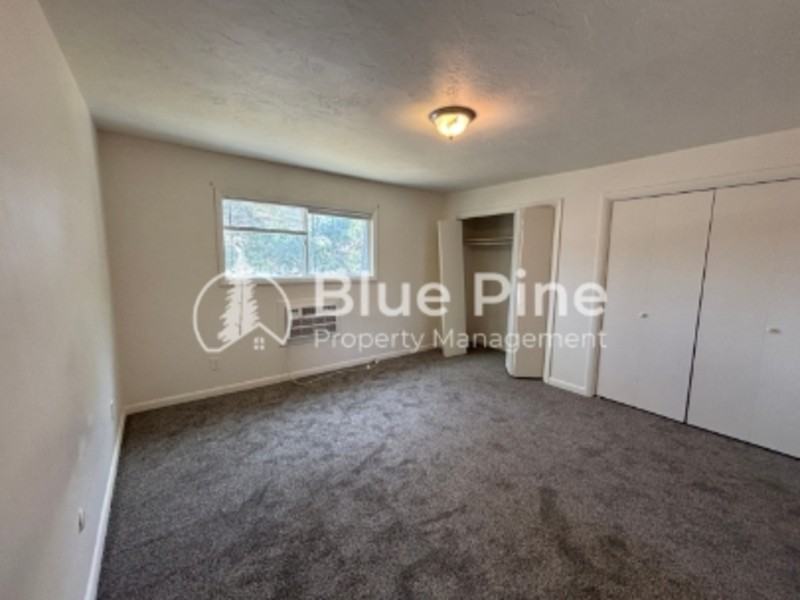 1475 S Emerson Ave #2 - Photo 7 of 11