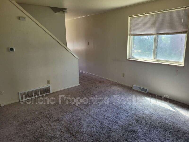 5140 Tabor St - Photo 2 of 3