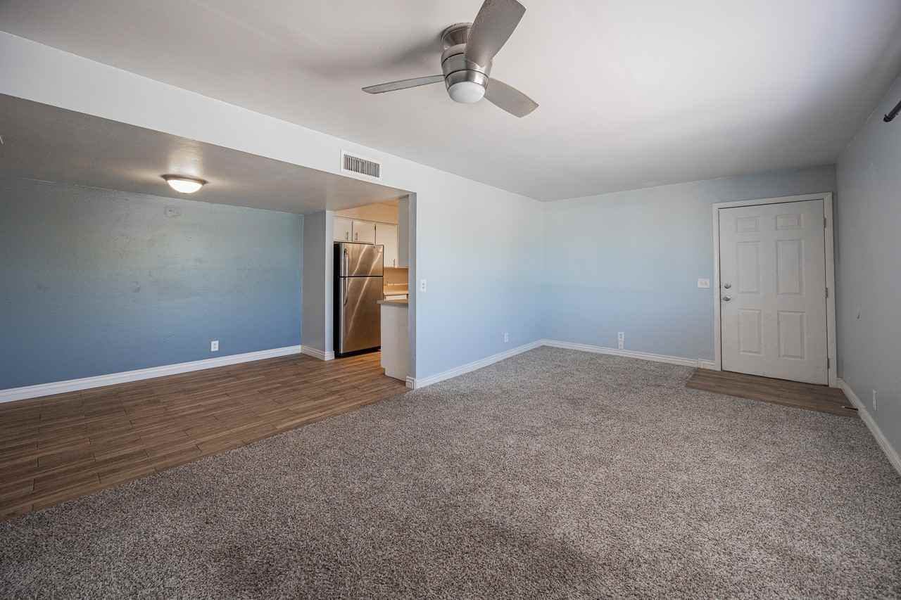 4708 E Portland St - Photo 6 of 20