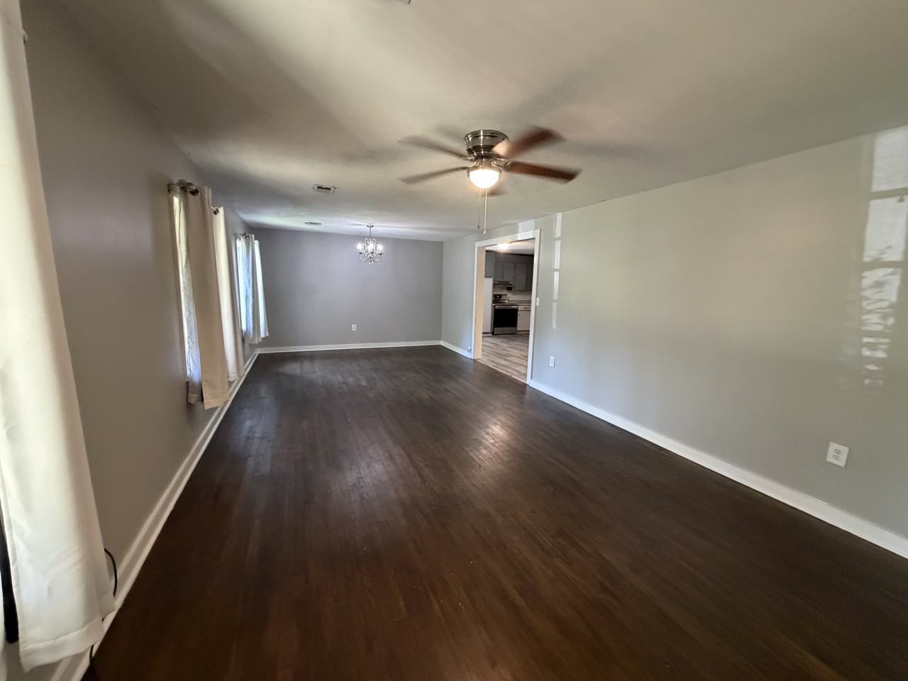 419 S 36th Ave - Photo 4 of 21