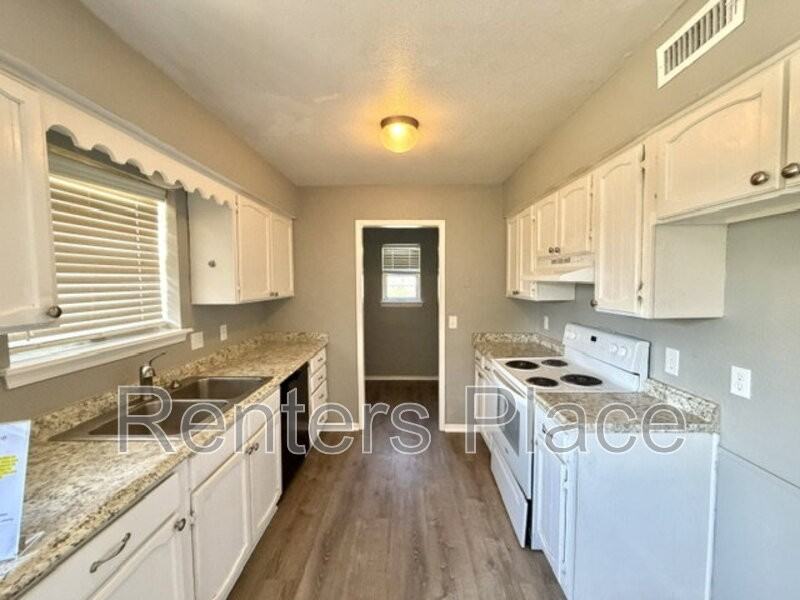 9414 E 113th St N - Photo 5 of 17