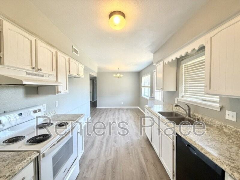 9414 E 113th St N - Photo 6 of 17