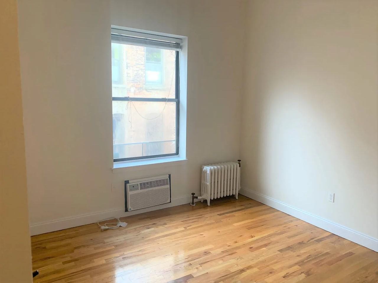 615 W 112th St #17G - Photo 4 of 6
