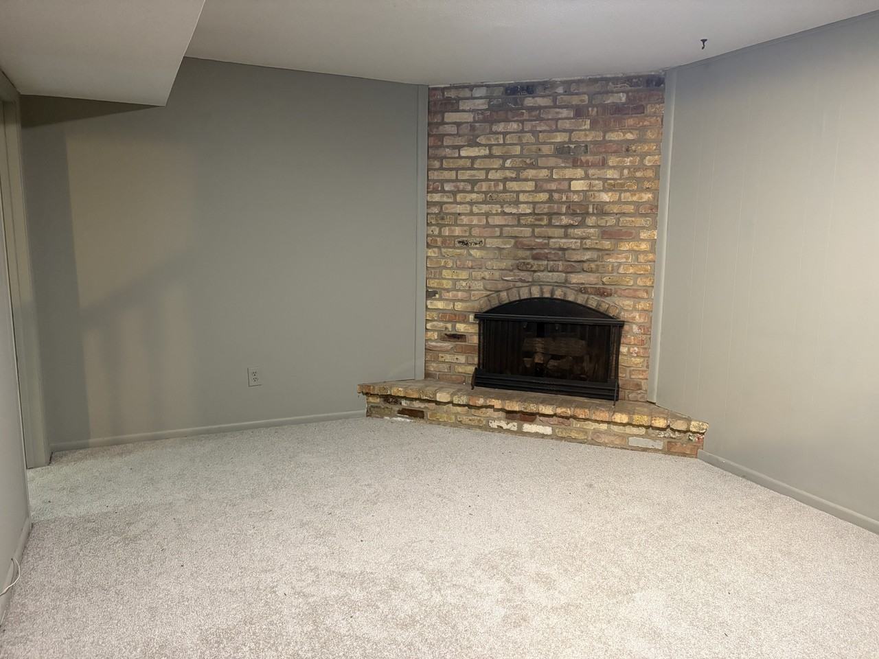 5131 Oxford Ave - Photo 6 of 26