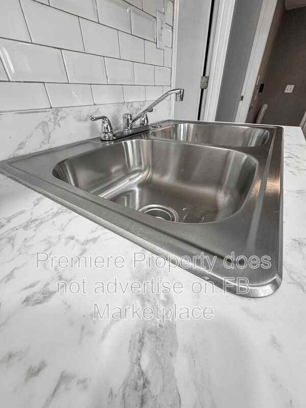 2611 Ne Ingram St - Photo 6 of 14