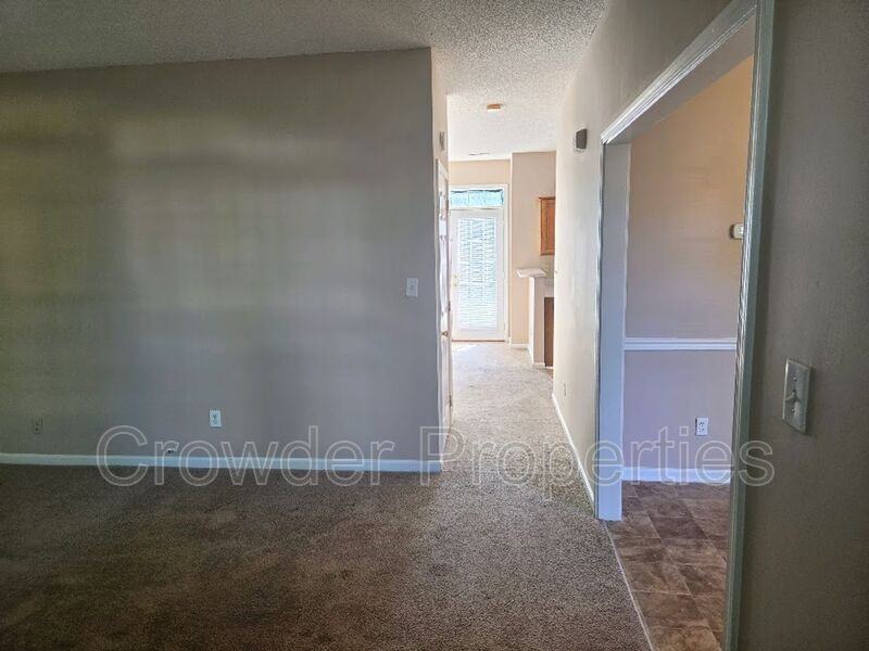 5325 Timbertop Ln - Photo 7 of 25