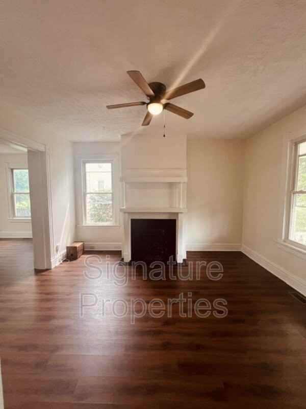 102 W Lancaster Rd - Photo 3 of 20