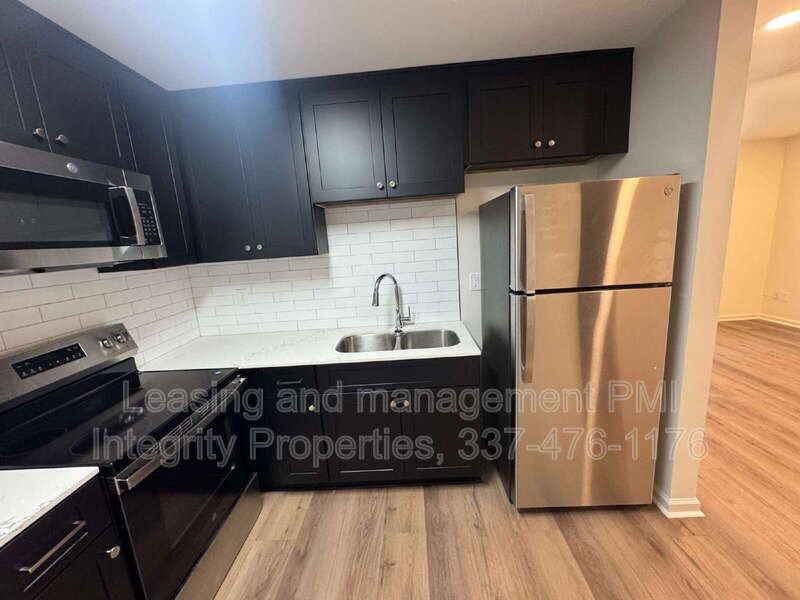 105 Meaux Blvd #3 - Photo 6 of 25