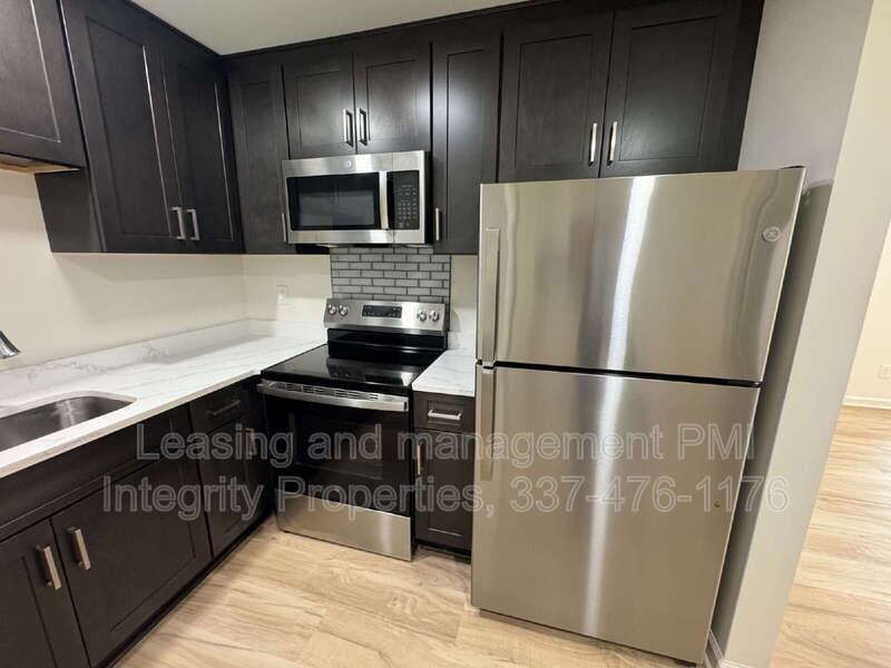 105 Meaux Blvd #7 - Photo 6 of 27