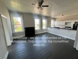 2335 May St #2R - Photo 1 of 1