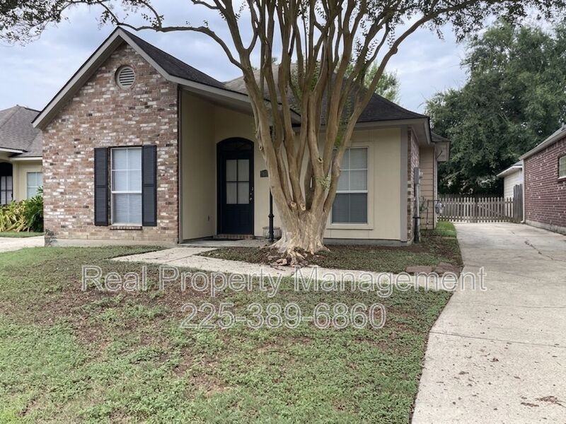 5630 Arialo Dr - Photo 2 of 24
