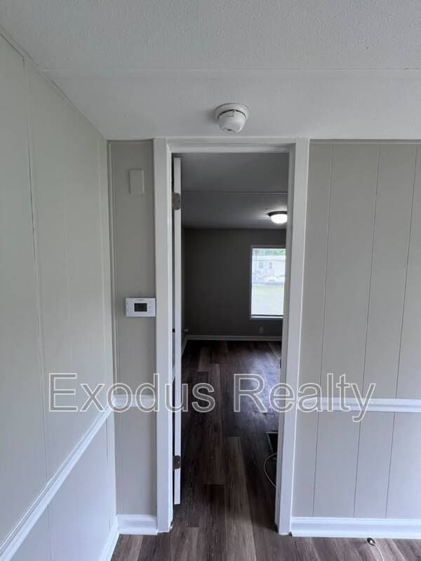 39 Quiet Country Ln - Photo 5 of 32