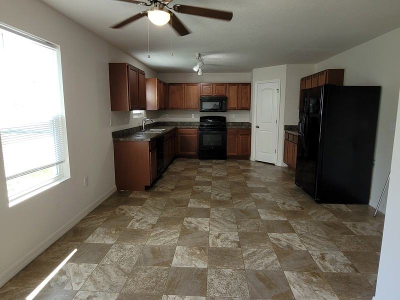 1869 Snapper Dr - Photo 5 of 13