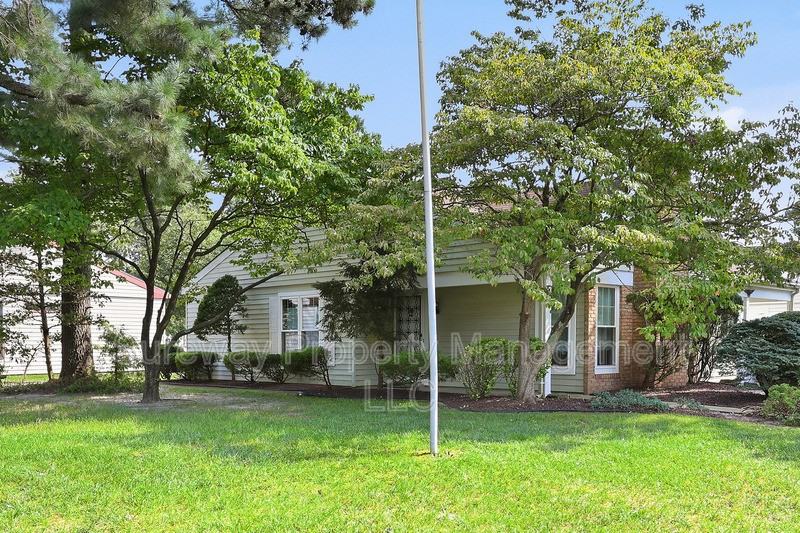 517A Cheshire Ct - Photo 2 of 15
