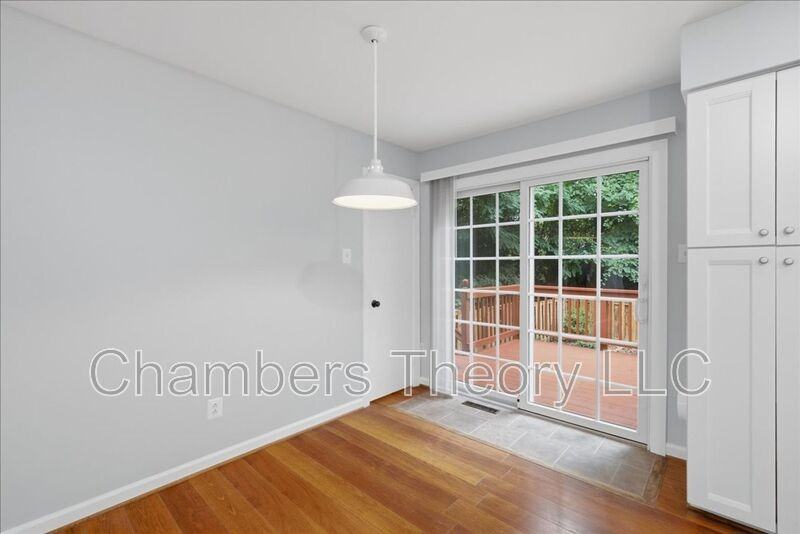 2988 Borge St - Photo 6 of 50