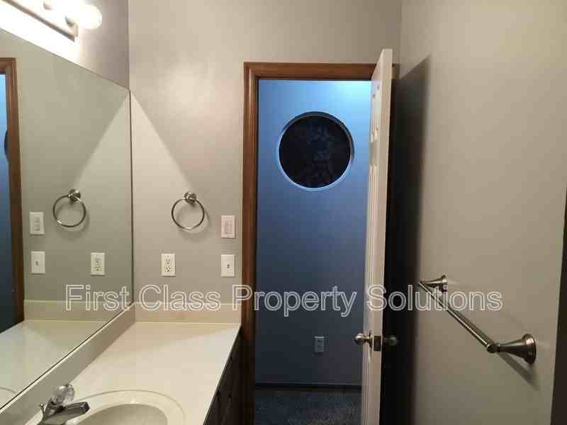 12306 Sw 13th St - Photo 6 of 18