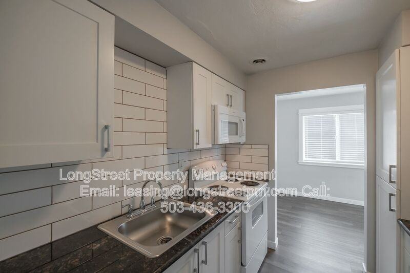 205 6th Ave Se #5 - Photo 2 of 50