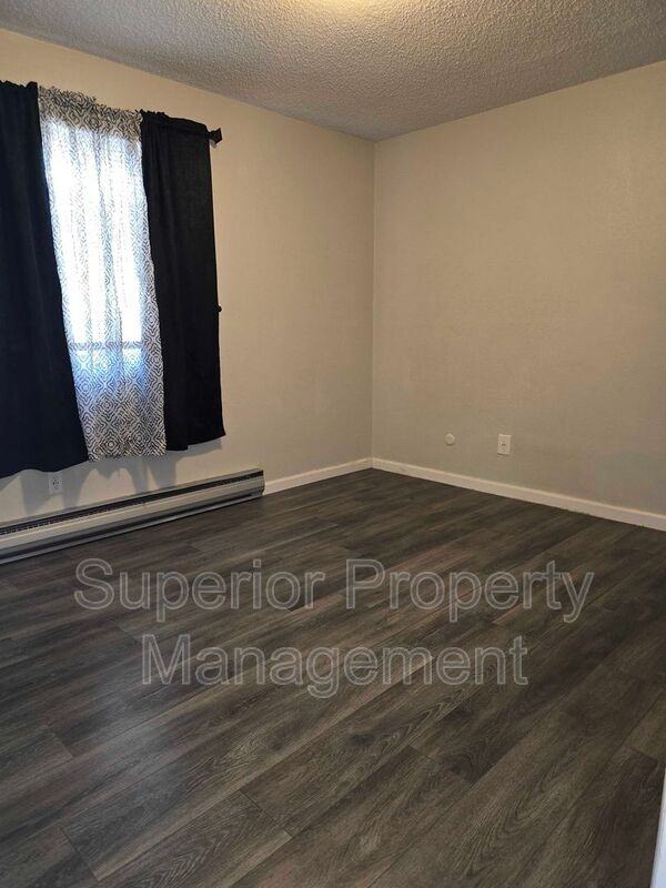 4950 King Arthur Way - Photo 2 of 8