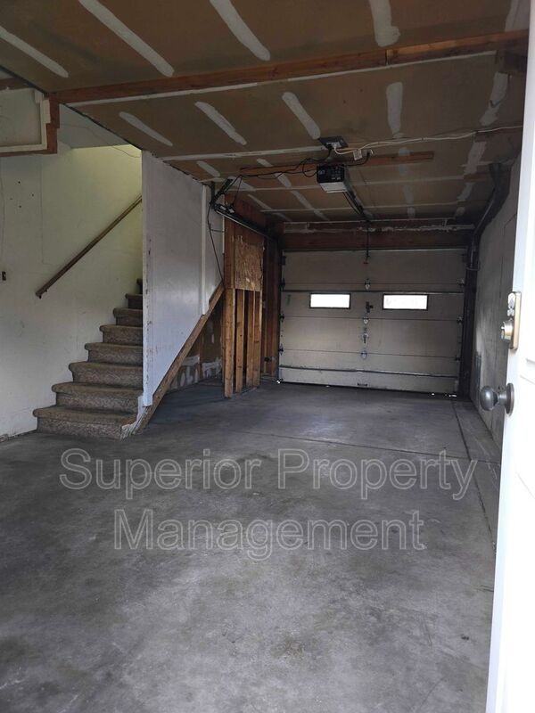 4950 King Arthur Way - Photo 4 of 8