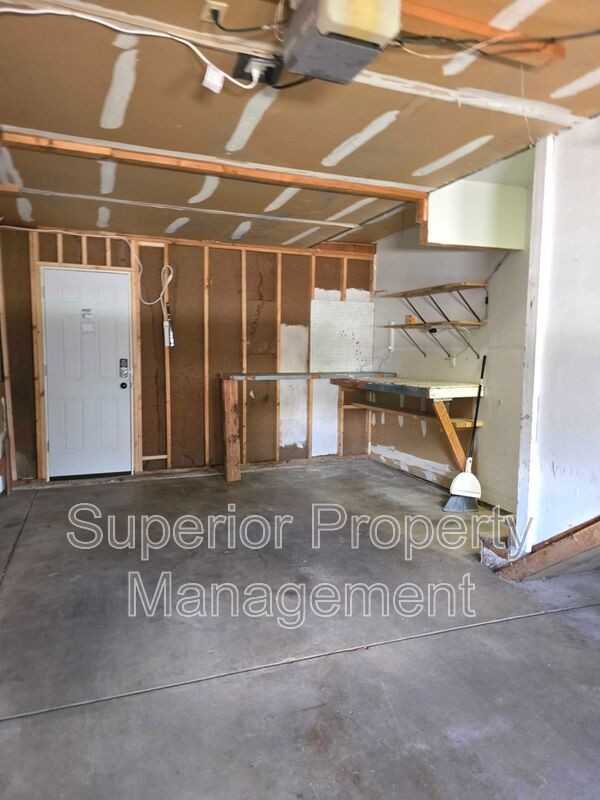 4950 King Arthur Way - Photo 6 of 8
