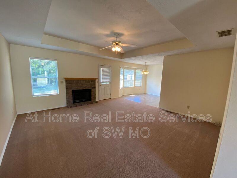 4112 W Madison St - Photo 2 of 12