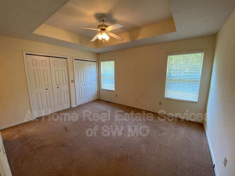 4112 W Madison St - Photo 6 of 12