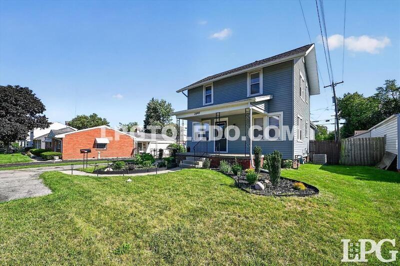 2849 W Laskey Rd - Photo 3 of 33