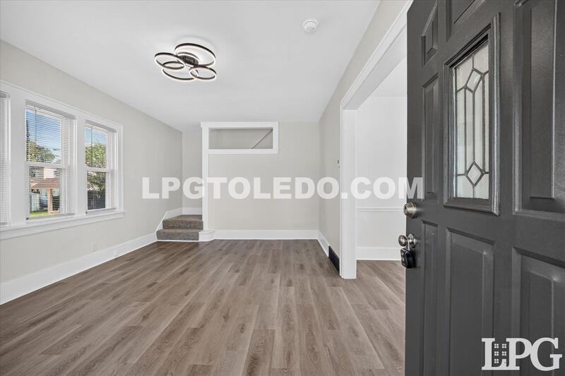 2849 W Laskey Rd - Photo 5 of 33