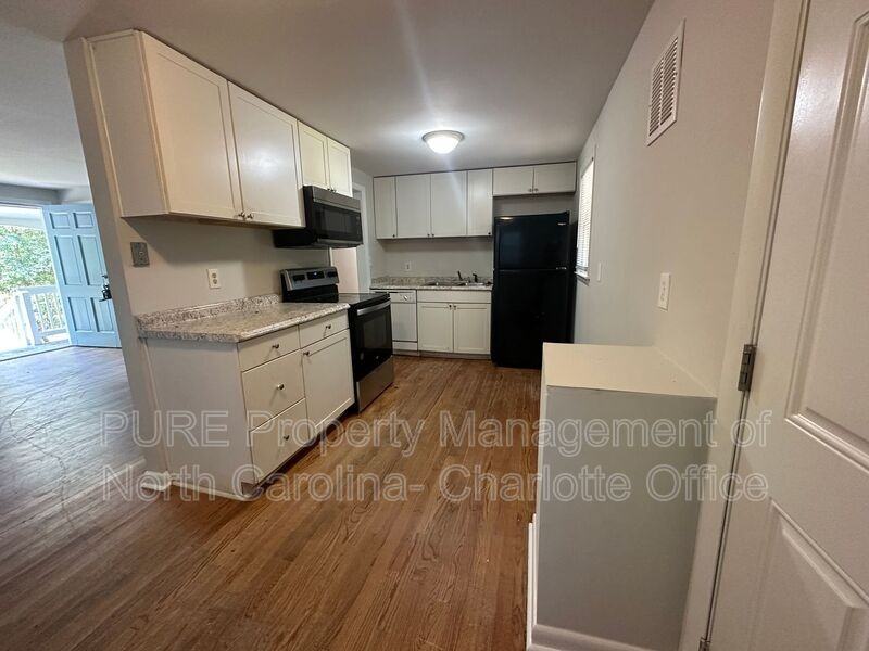 908 Chatham Ln - Photo 5 of 18