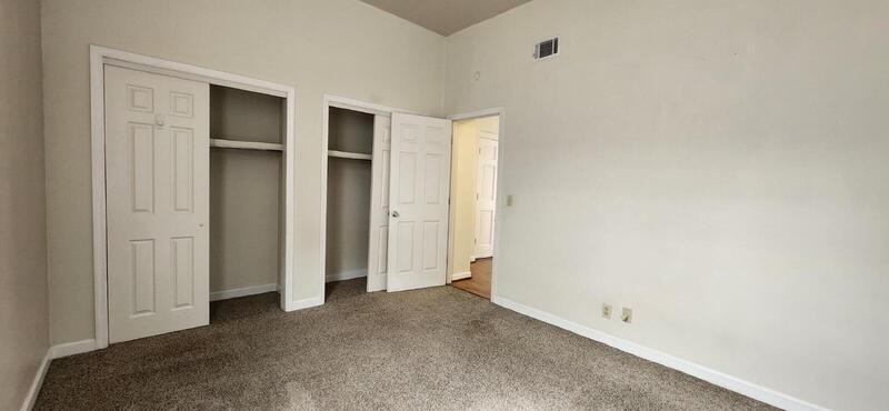 1016 Russell Blvd - Photo 7 of 22