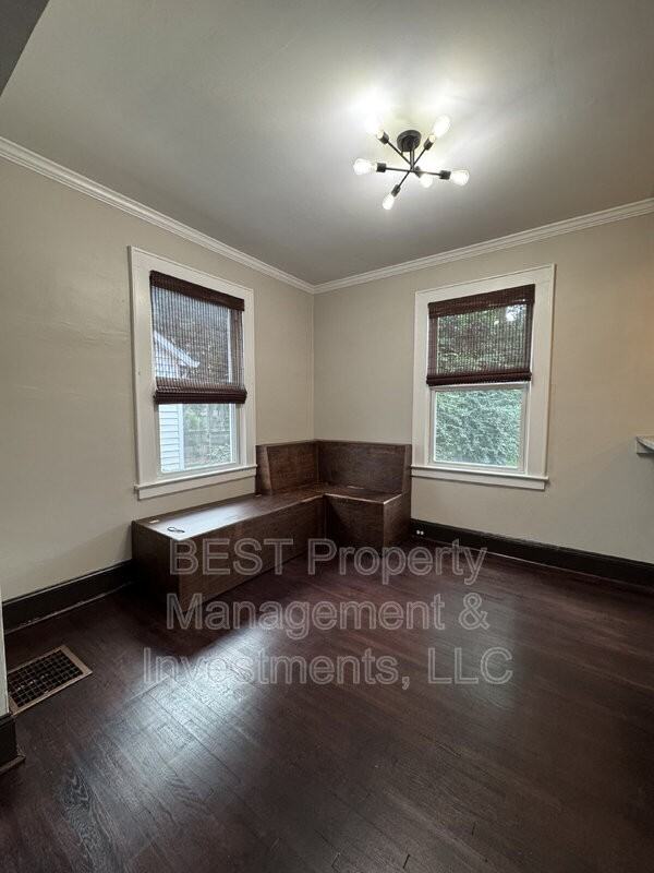 2208 Wilmore Dr - Photo 7 of 39