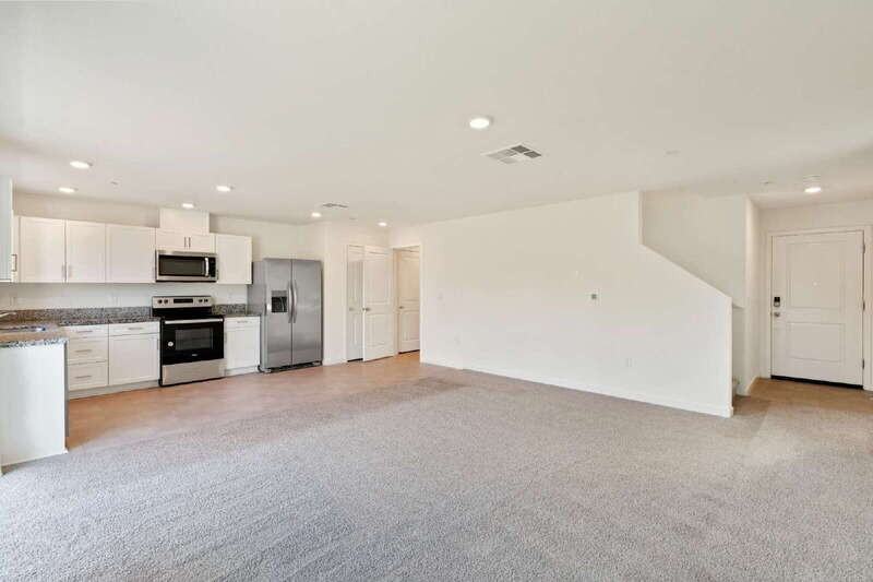 7705 Forestdale Way - Photo 4 of 29