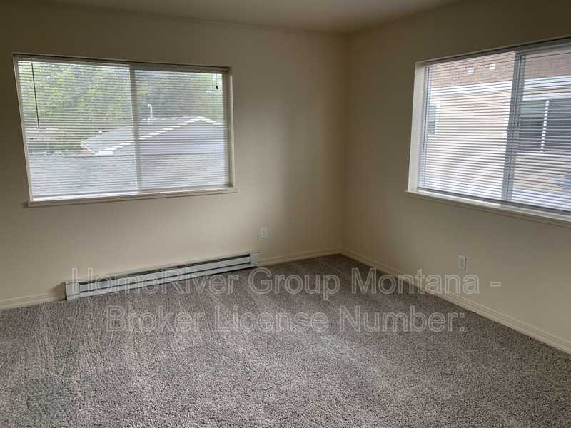 2211 S 12th St W #4 - Photo 7 of 11