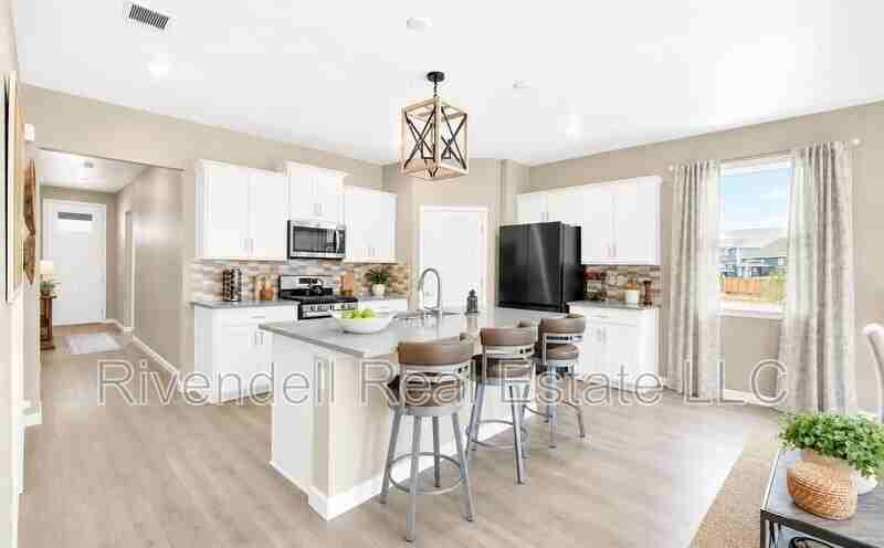 13998 Shasta Daisy St - Photo 5 of 23