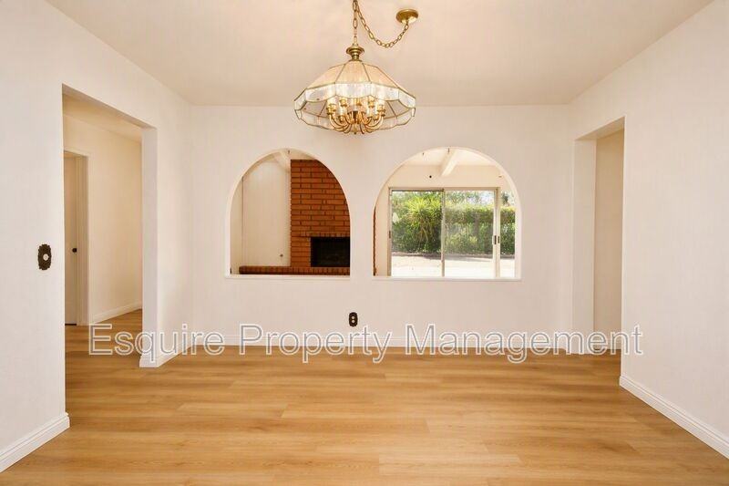 11 N Madrid Ave - Photo 3 of 13