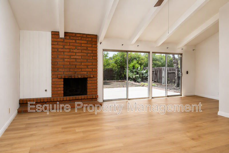 11 N Madrid Ave - Photo 4 of 13