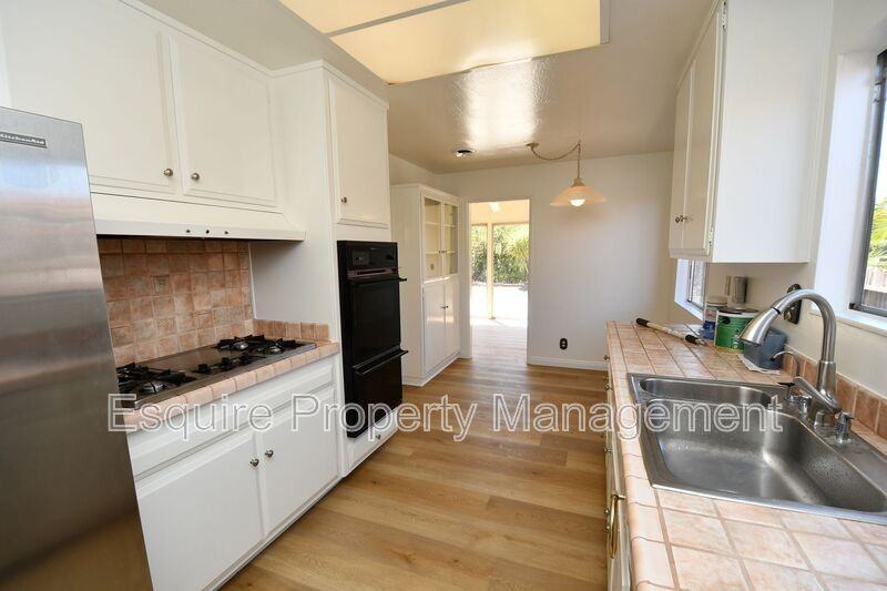 11 N Madrid Ave - Photo 6 of 13