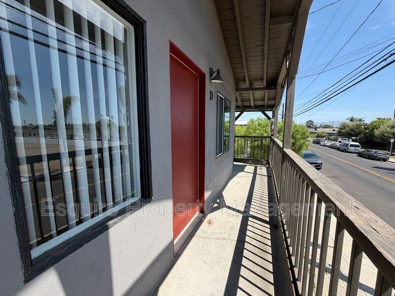 327 Hill St #D - Photo 2 of 12