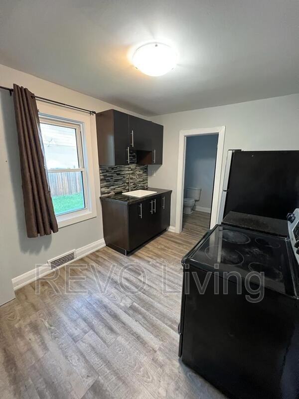 29 Haynes Ave - Photo 3 of 8