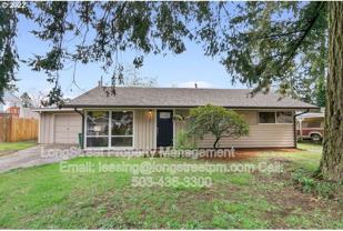 622 Se 137th Ave - Photo 1 of 1