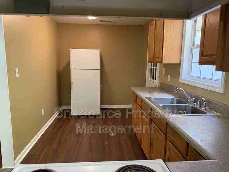 522 Charlie Harris Loop - Photo 7 of 10