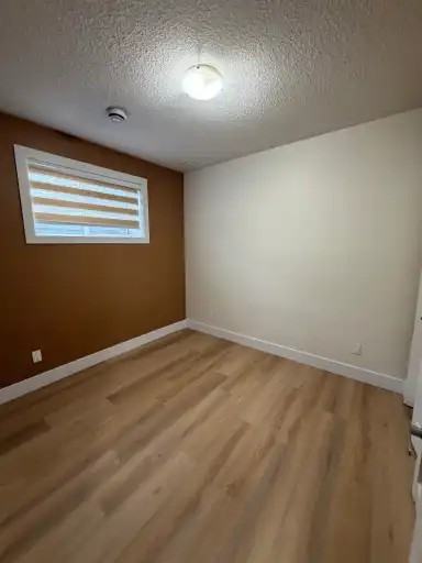 11137 96 St Nw - Photo 7 of 11