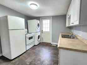 185 Parkhill Rd W #4 - Photo 1 of 1