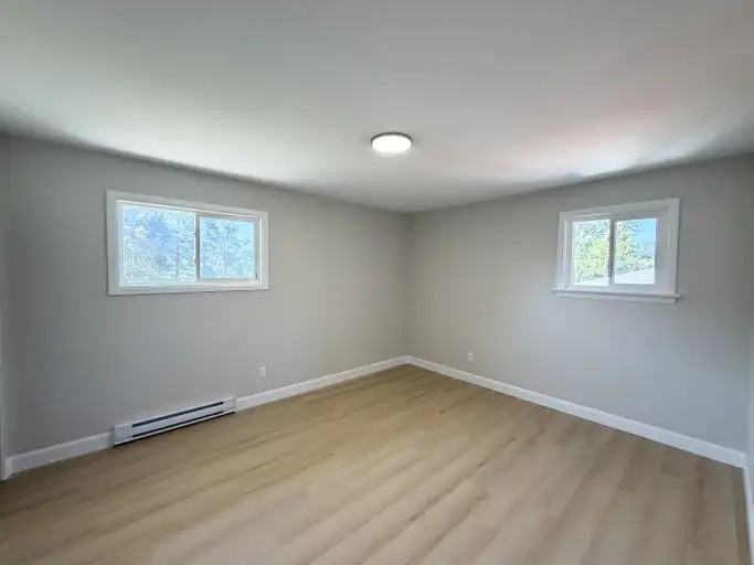 1222 Johnson St #1 - Photo 6 of 12