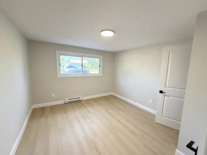 1222 Johnson St #2 - Photo 4 of 11