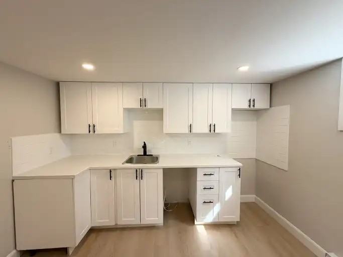 1222 Johnson St #3 - Photo 2 of 6