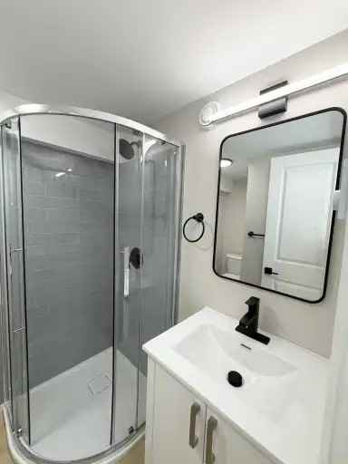 1222 Johnson St #3 - Photo 5 of 6