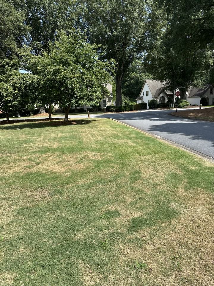 5005 Johns Creek Ct #NA - Photo 4 of 4